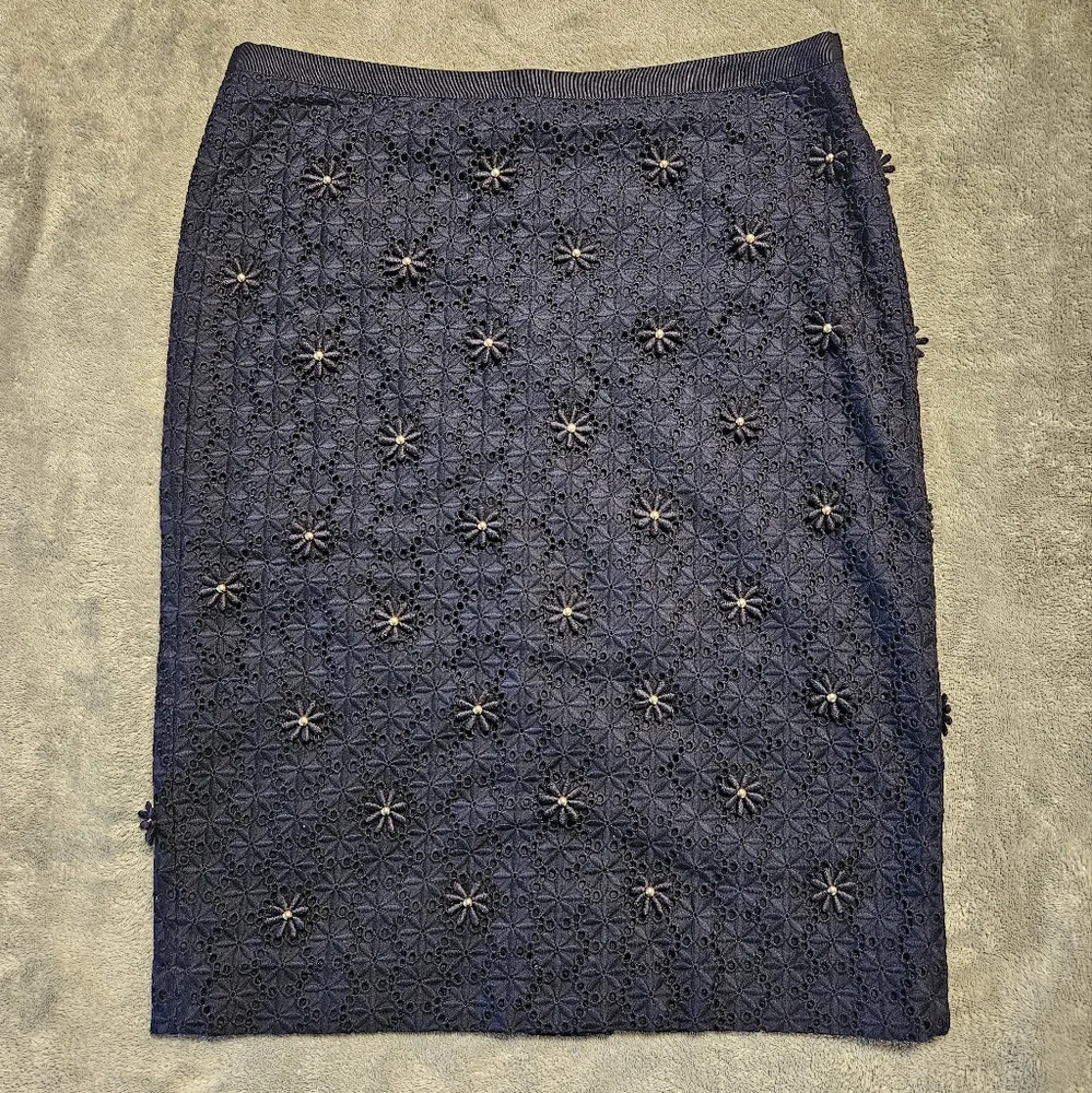 NWOT Talbots Eyelet Lace Cotton Floral Pencil Skirt Size 2
